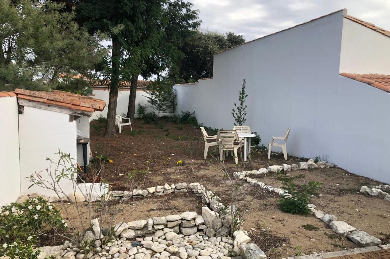 Nice 120M With Garden Near The Sea Sainte-Marie-de-Re Exterior photo